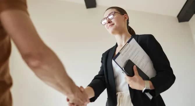 Jak uniknąć egzekucji z nieruchomości i ochronić swój dom przed stratą