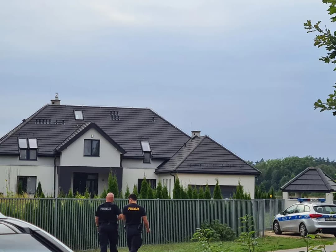 Niechciany lokator: Czy można legalnie wyrzucić go z domu?